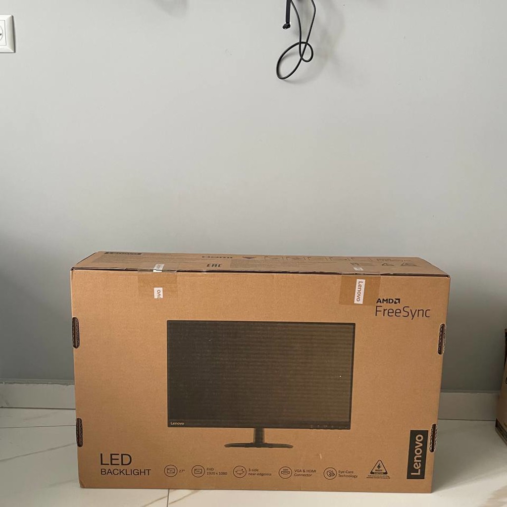 Монитор Lenovo