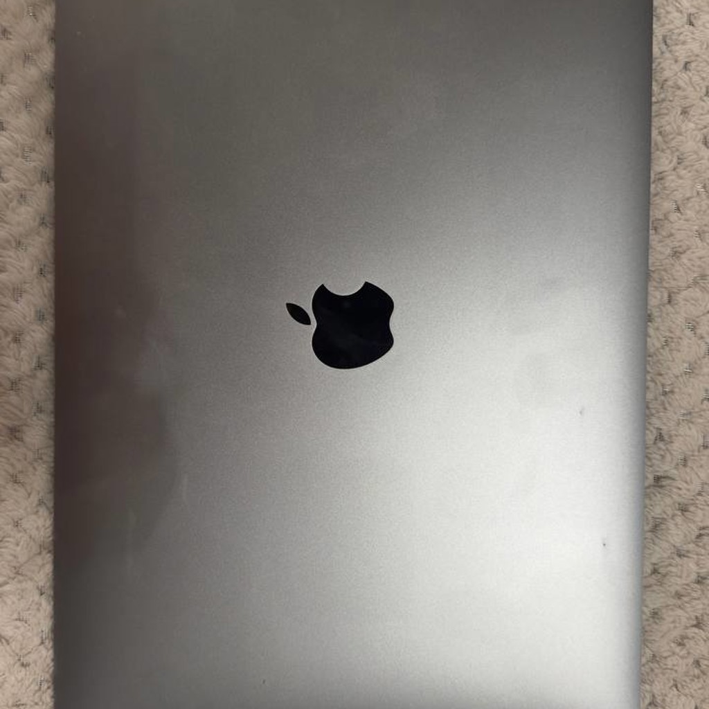MacBook Air M1