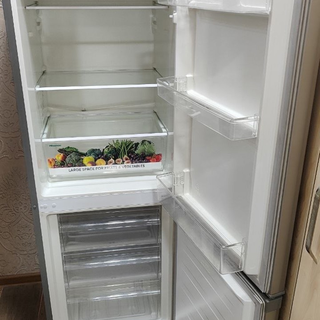Лодильник Hisense RD-23DC SILVER