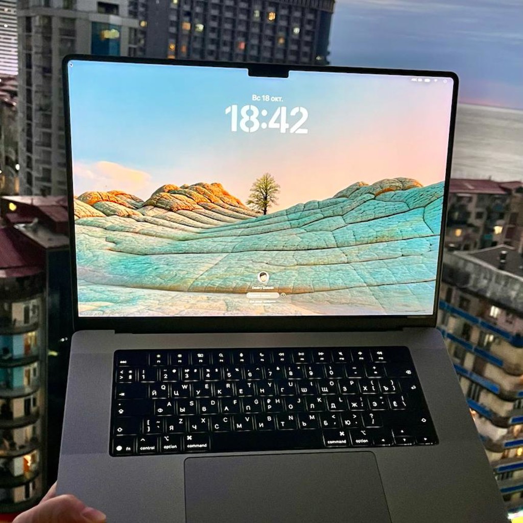 MacBook Pro 16' M1 Pro