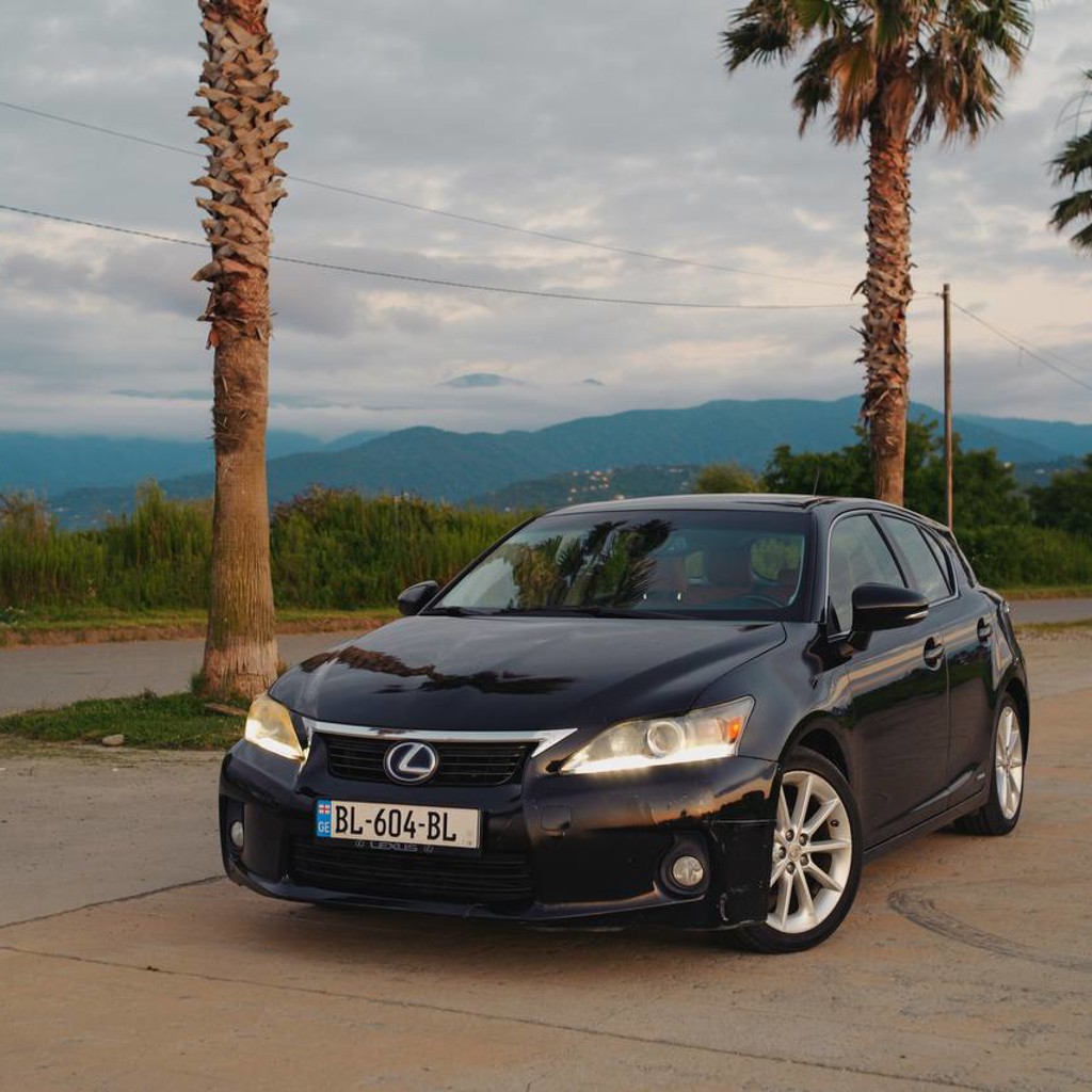 Lexus CT 200h Hybrid
