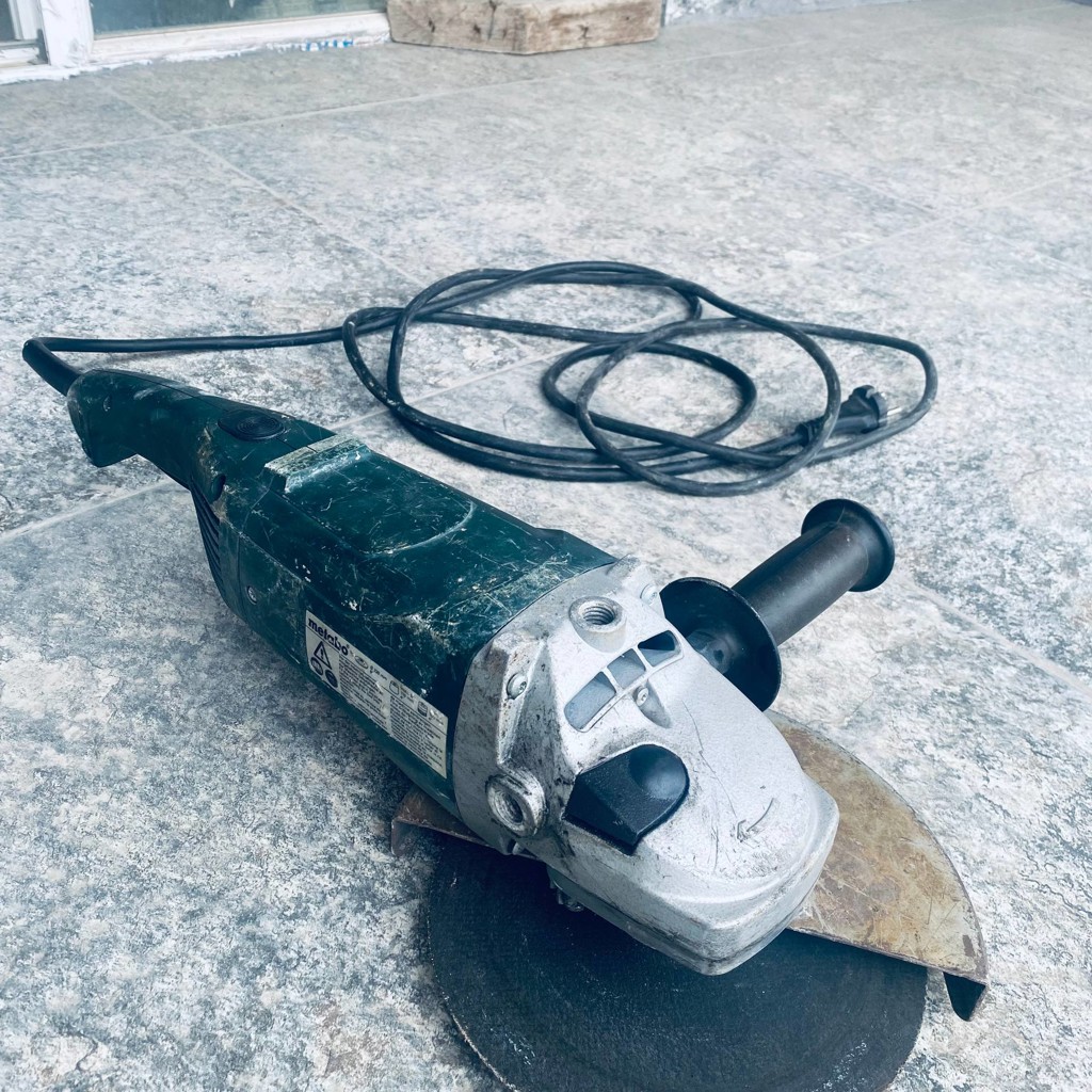 Болгарка Metabo WX 23-230