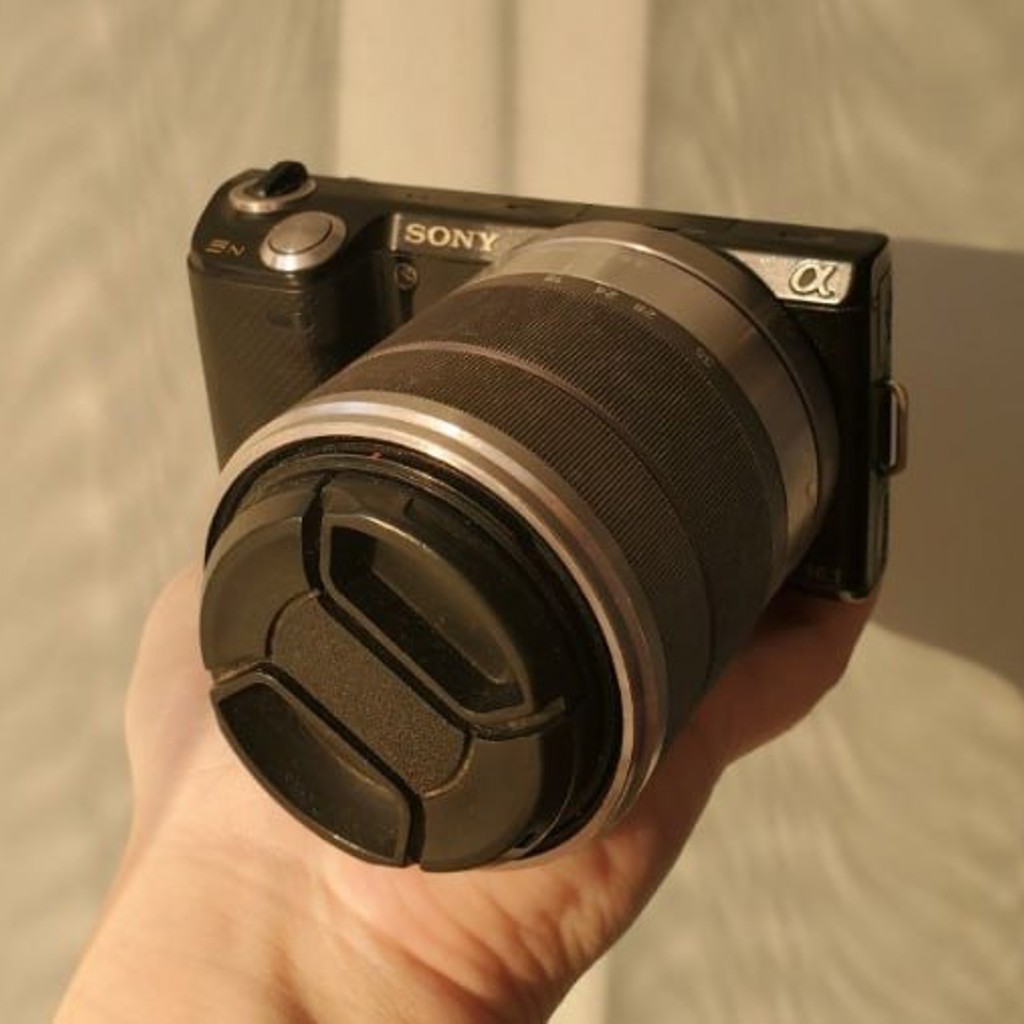 Фотоаппарат Sony Alpha NEX-5N
