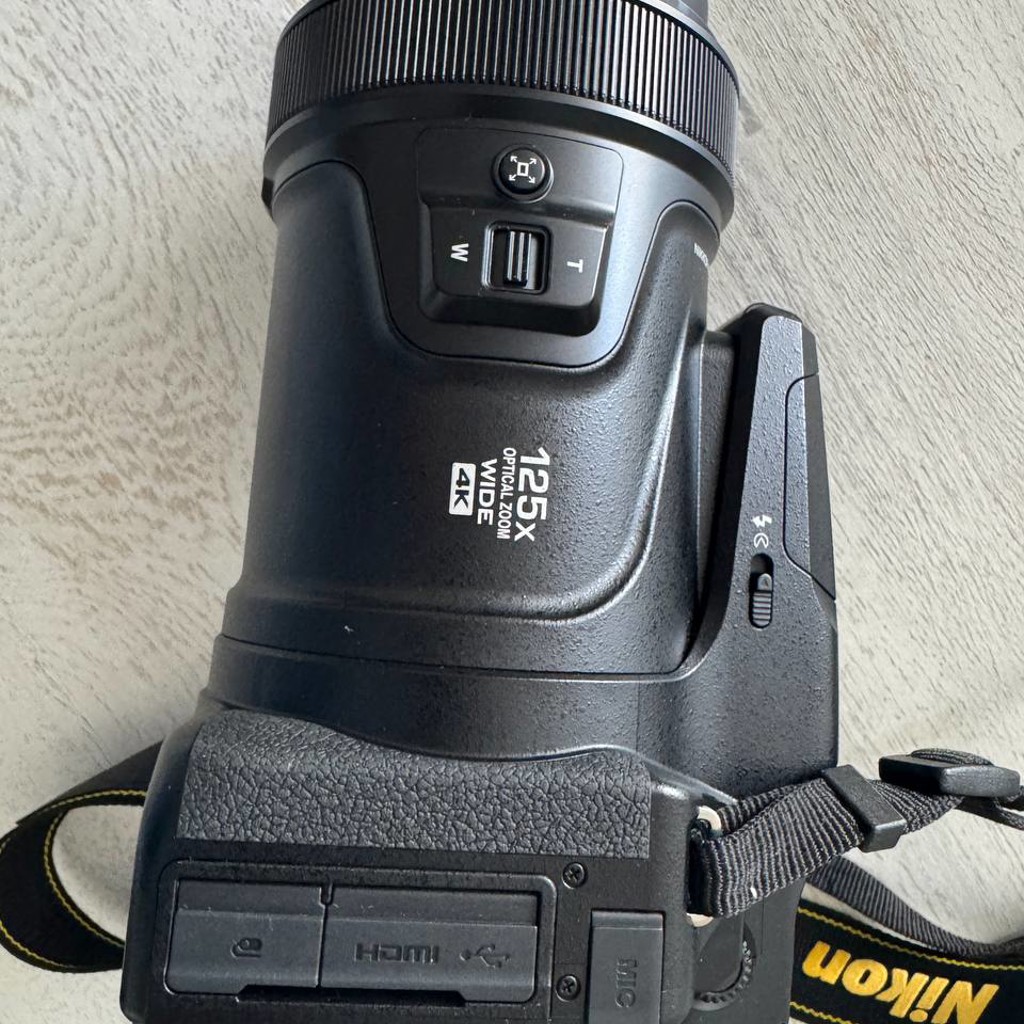 Nikon Coolpix P1000