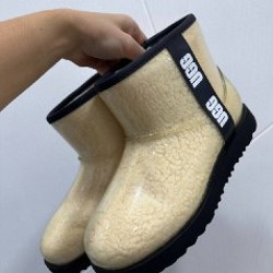UGG - фото 3
