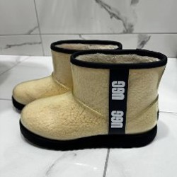 UGG - фото 4
