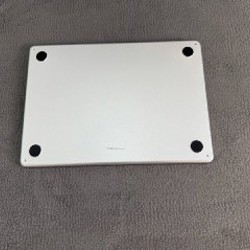 MacBook Air 13' M4 - фото 3