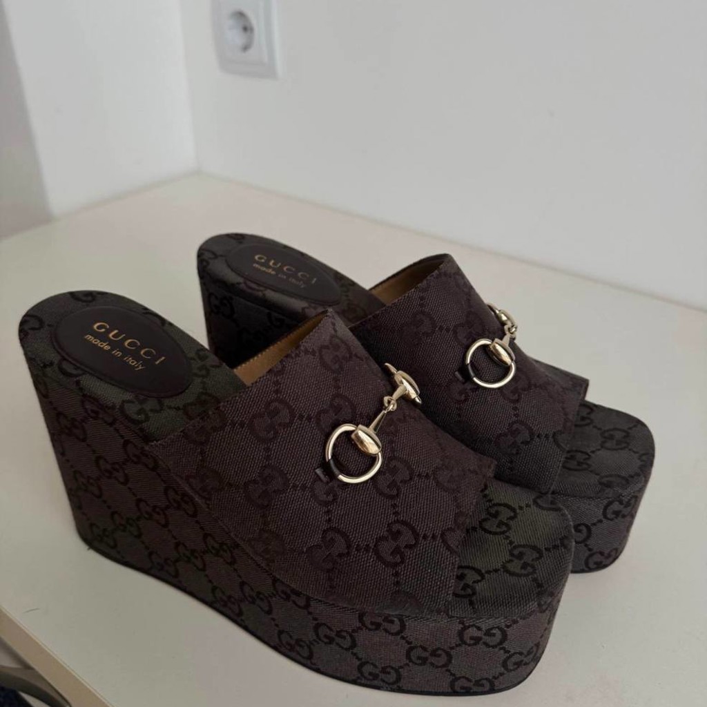 Gucci Carmen