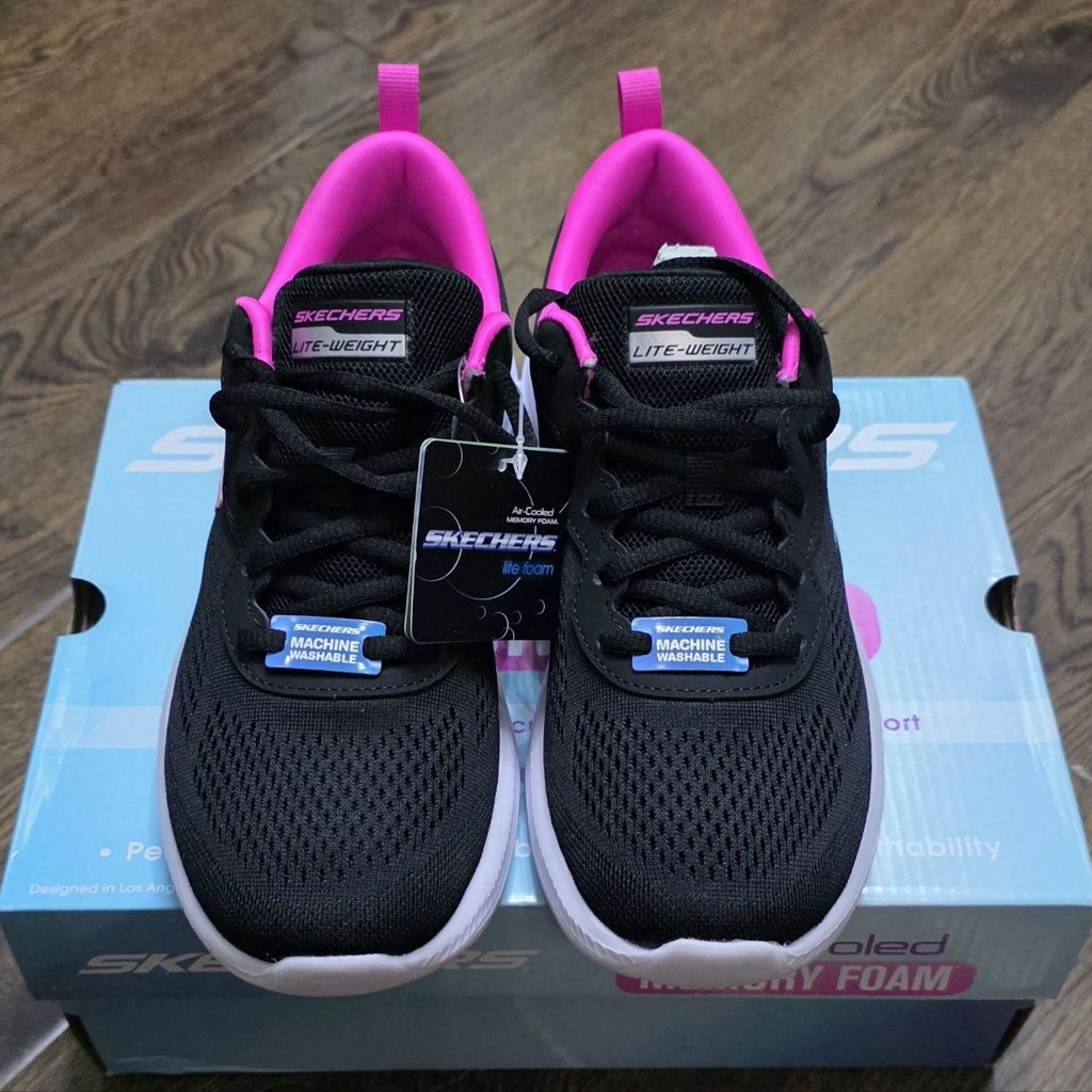 Кроссовки Skechers