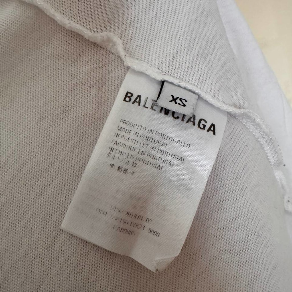 Футболка Balenciaga
