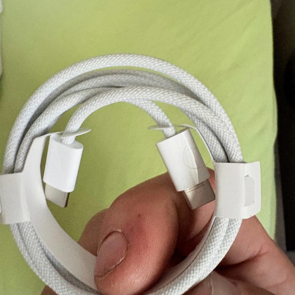 Кабель Apple USB