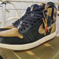 Jordan 1 Mid Metallic Gold - фото 5
