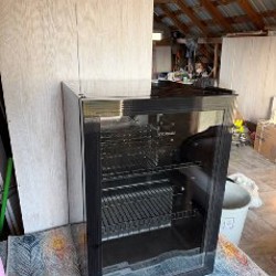Мини-холодильник HYUNDAI RHSW70B - фото 2