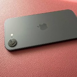 IPhone 16e - фото 2