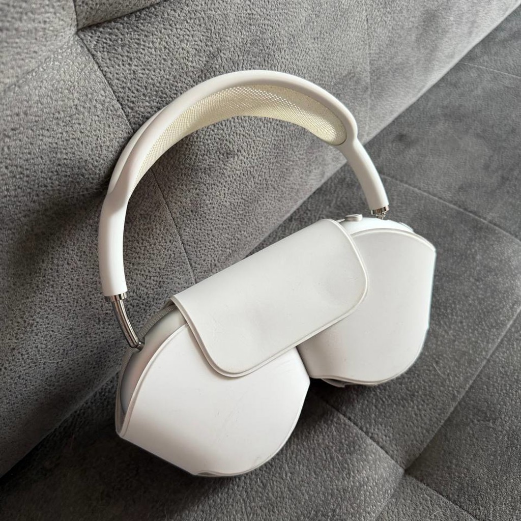 AirPods Max