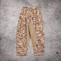 PIXELATE CAMO CARGO PANTS - фото 2
