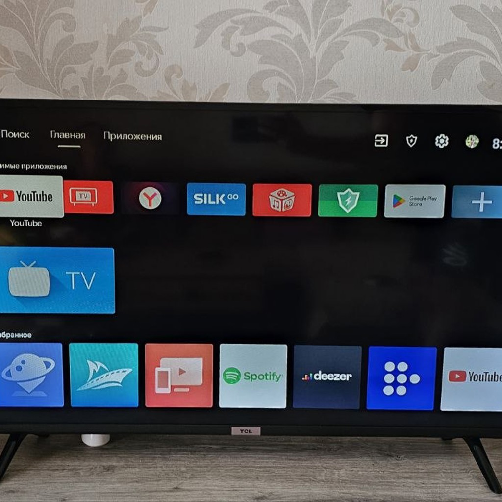 Телевизор TCL 40' Smart TV