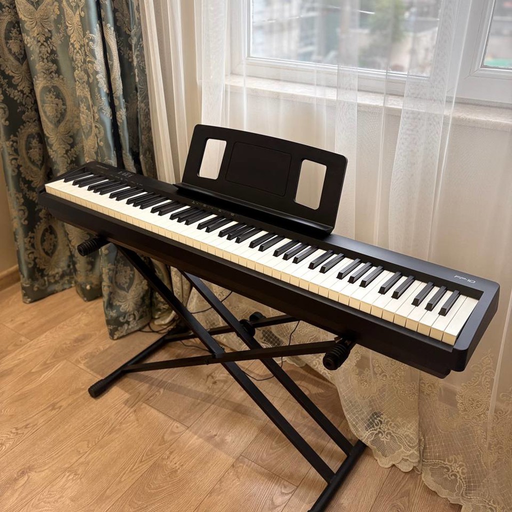 Цифровое пианино Roland FP-10