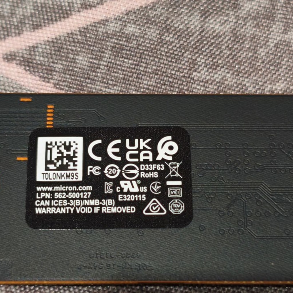SSD M.2 диск Micron 2400 512GB