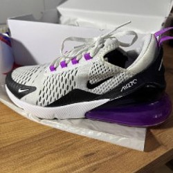 Кроссовки Nike Air Max 270 - фото 6