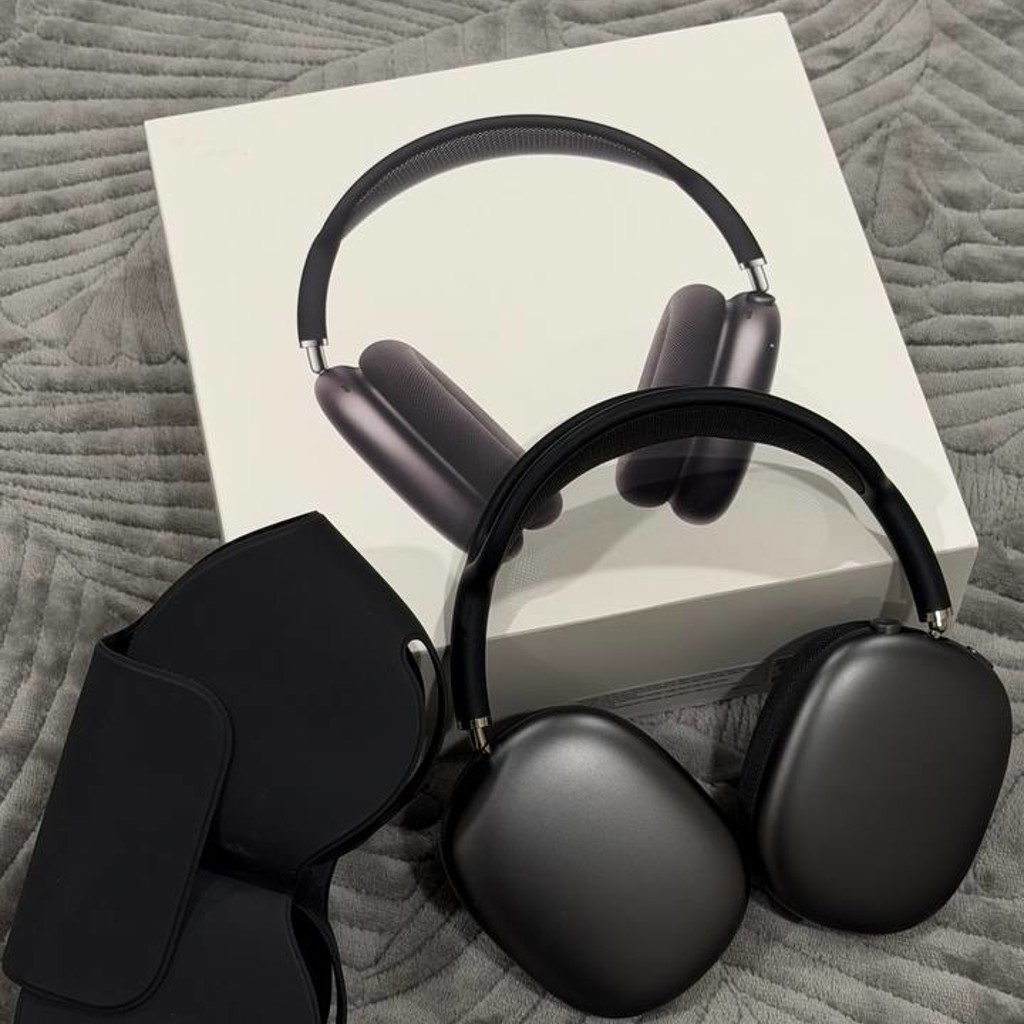 AirPods Max
