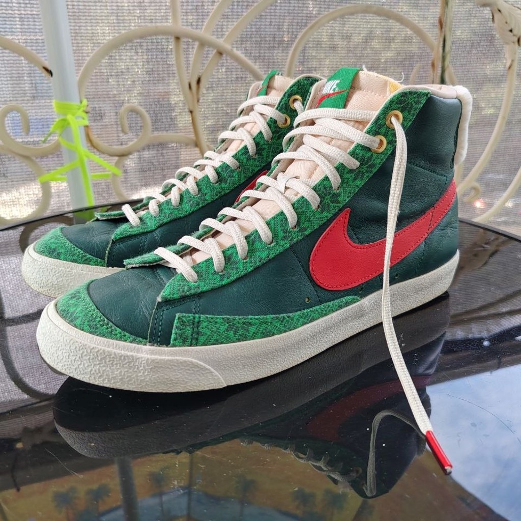 Nike mid blazer 77