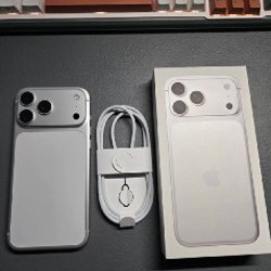 IPhone 17 Pro Max - фото 2