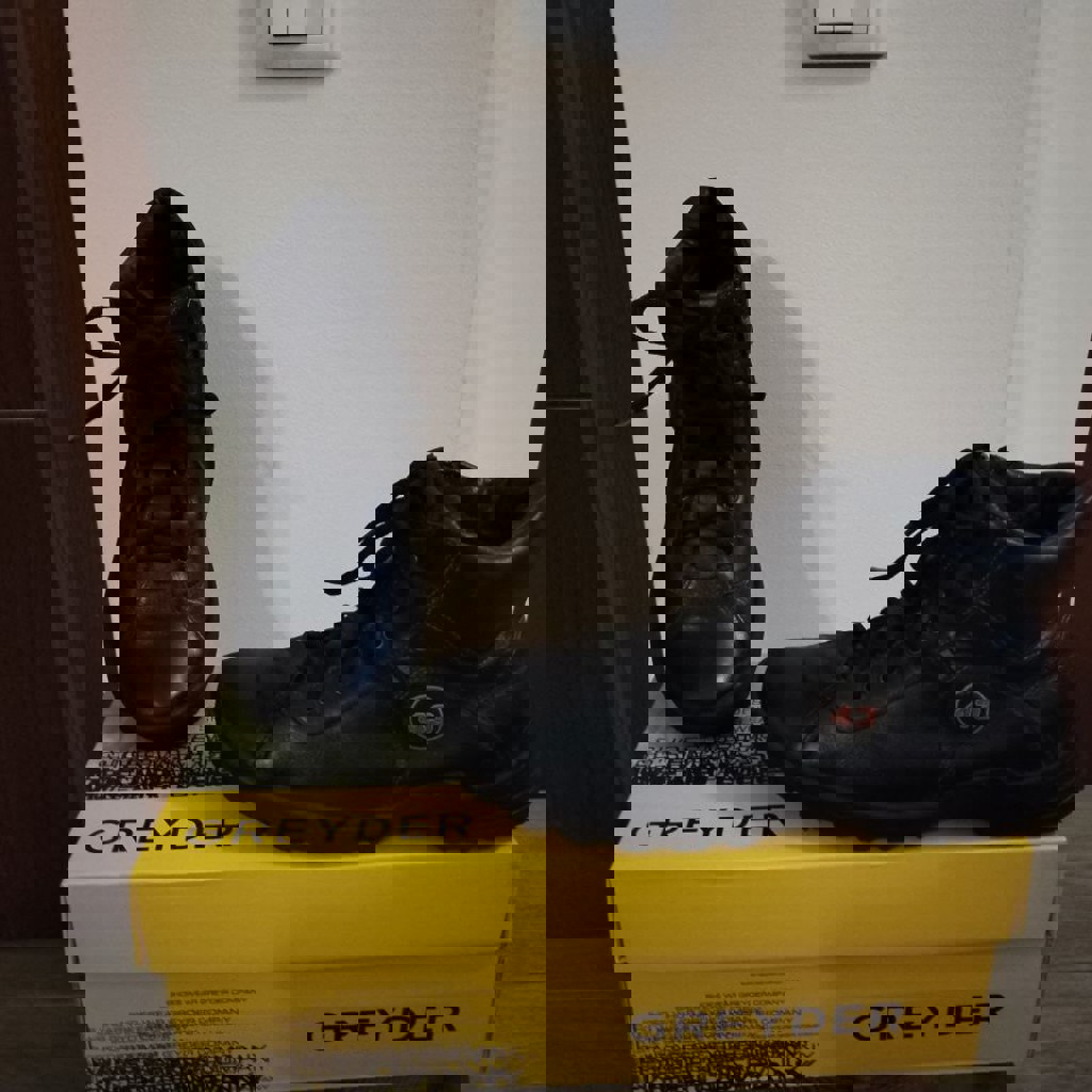 Зимние ботинки