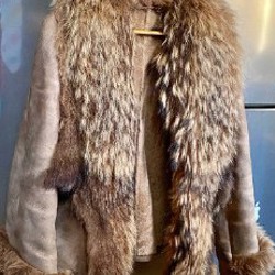 Дубленка с лисьим мехом - фото 2