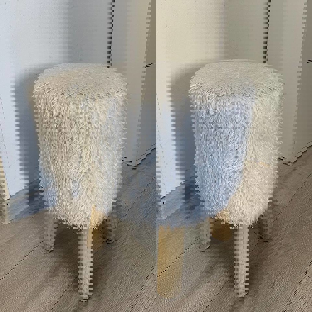 Табурет пушистый