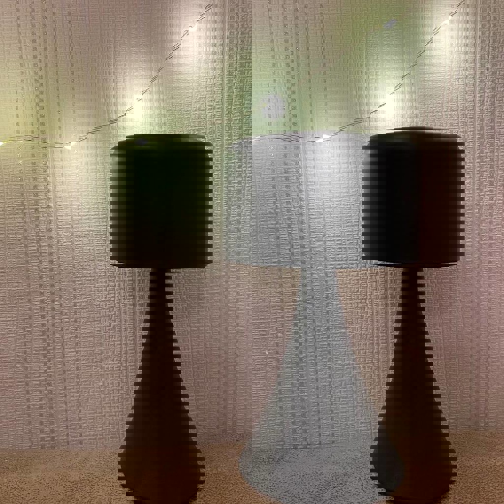 Черная лампа Jysk