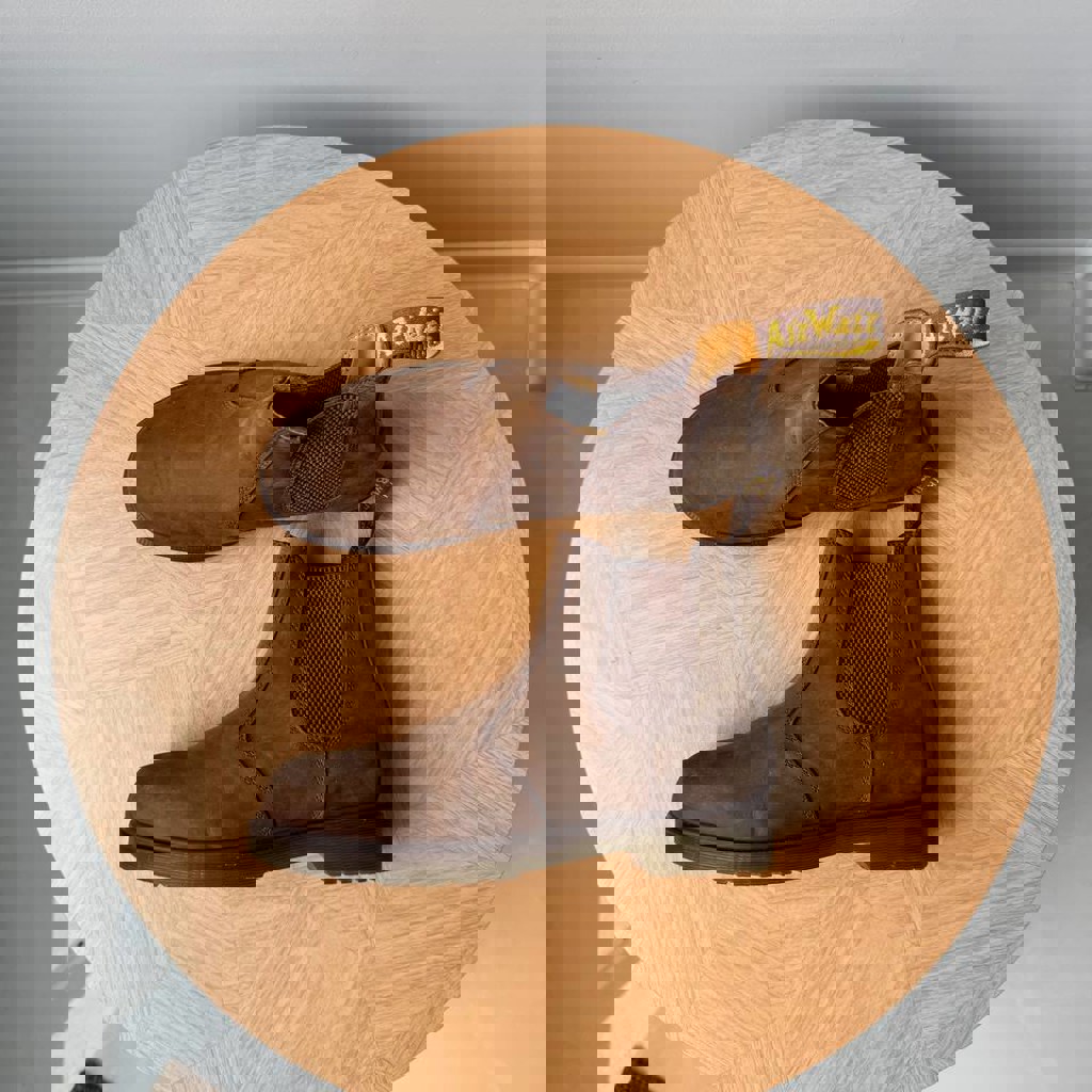 Челси Dr. Martens