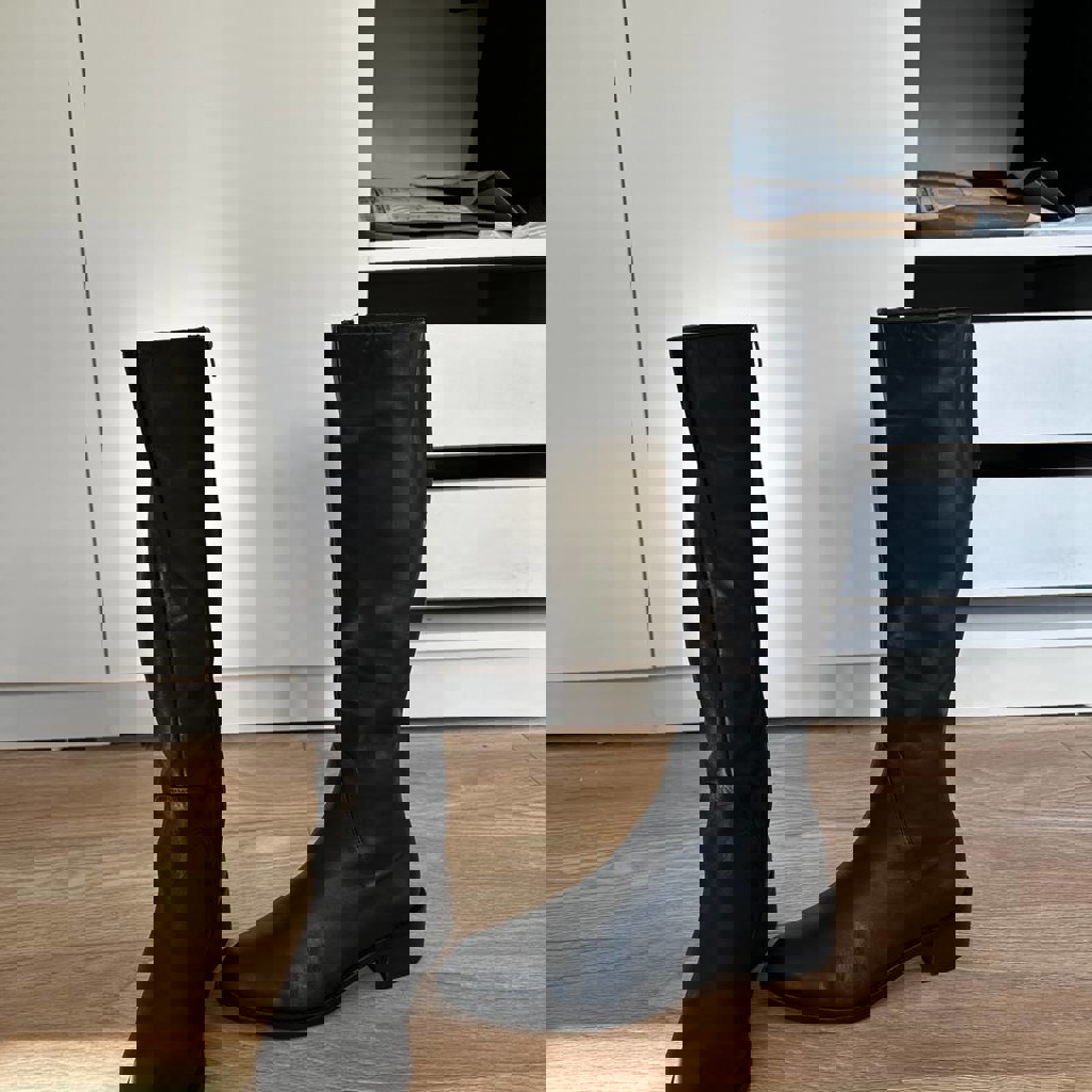 Сапоги кожаные