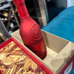 Hennessy в подарочной упаковке - фото 3