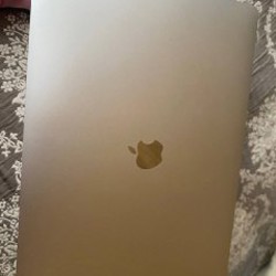 MacBook Pro 2019 - фото 2