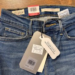 Джинсы Levis - фото 3