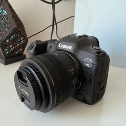 Камера Canon EOS R5 - фото 1