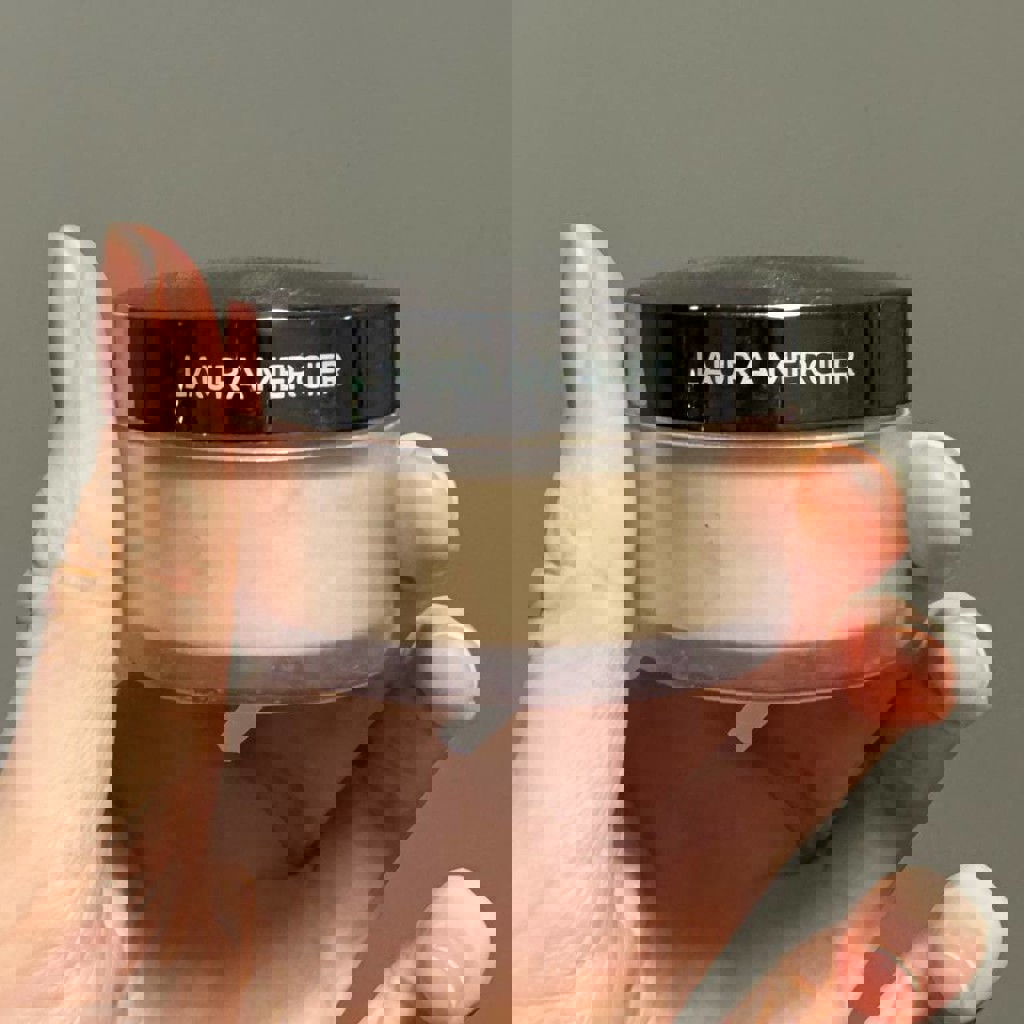 Пудра Laura Mercier