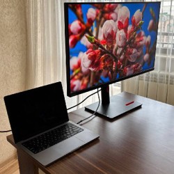 Монитор Lenovo ThinkVision T32p-30 - фото 9