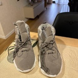 Кроссовки - фото 3