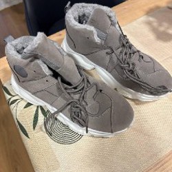 Кроссовки - фото 4