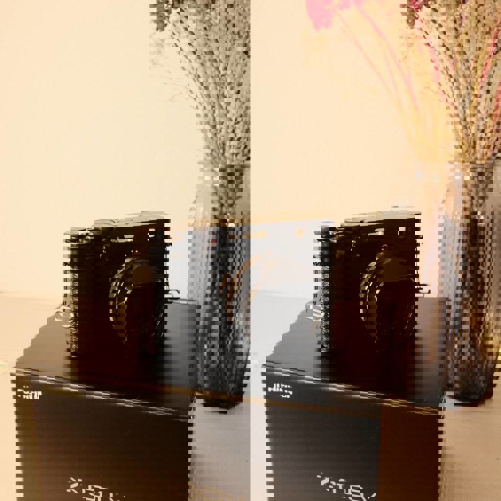 Fujifilm X100V Black Noir