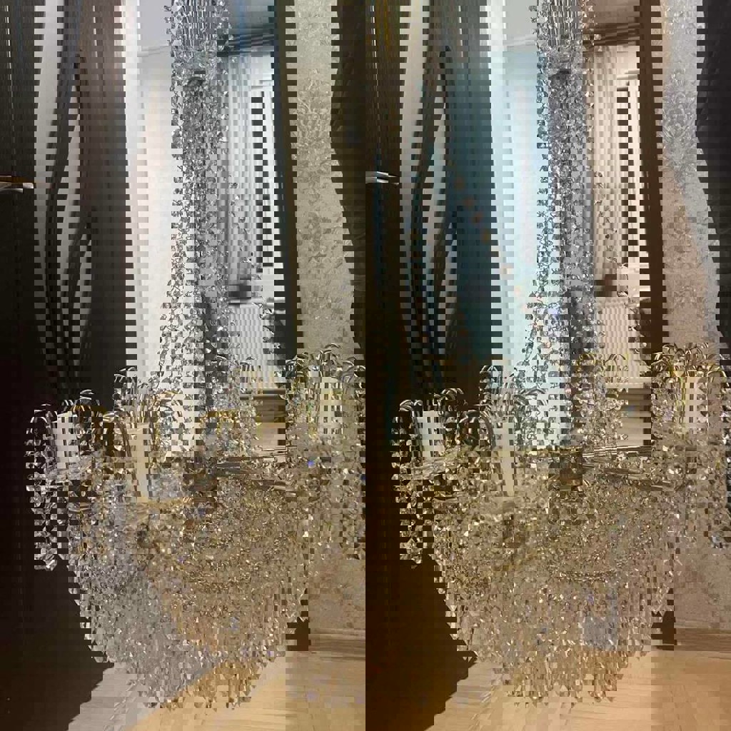 Хрустальная люстра