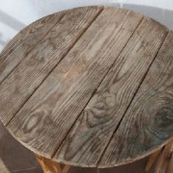 Столик и раскладные стулья - фото 2