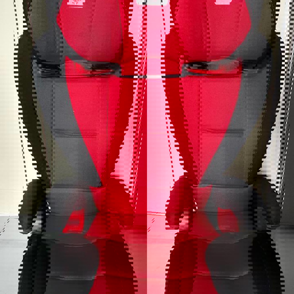 Детское кресло