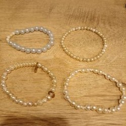 Красные браслетики - фото 3