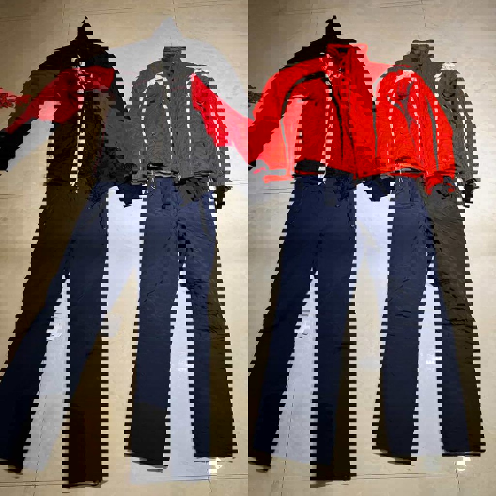 Женский костюм для горнолыжки