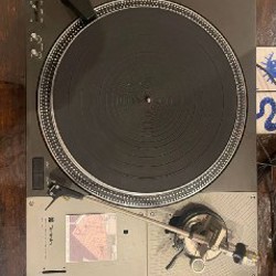 Виниловый проигрыватель Technics SL-1100 - фото 2
