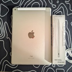 Apple iPad 8 - фото 1