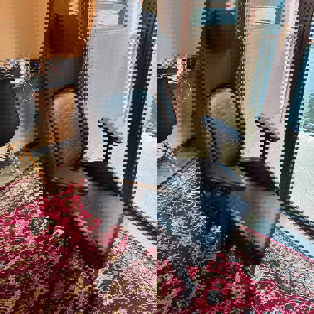 Razer Iskur Black Edition